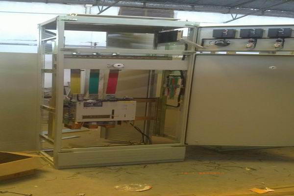 南华配电箱-配电箱的安全使用常识